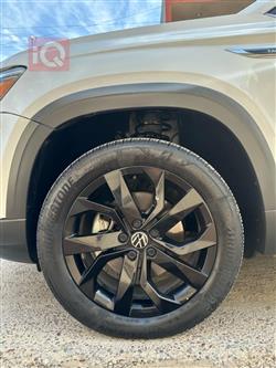 فولكسفاغن تاوس